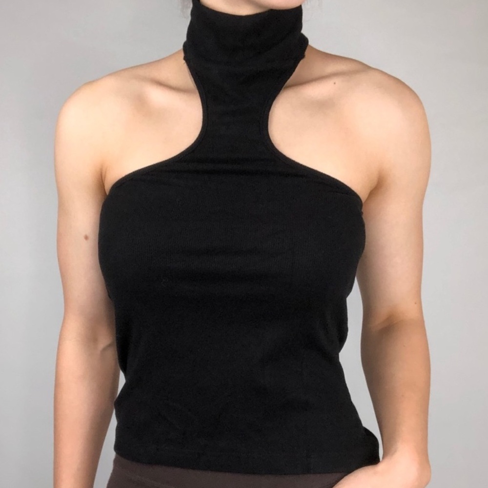 Commense Black Halter Tank Top